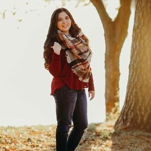 Meet your Posher, Lacey